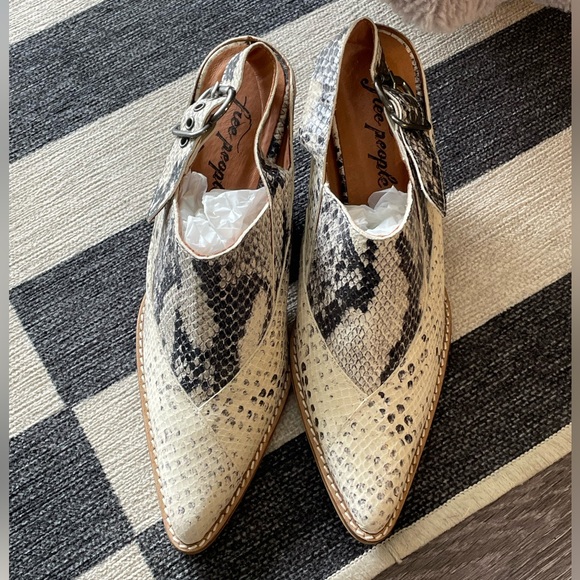 Free People Snakeskin Block Heel Slingback Mules - Picture 2 of 6
